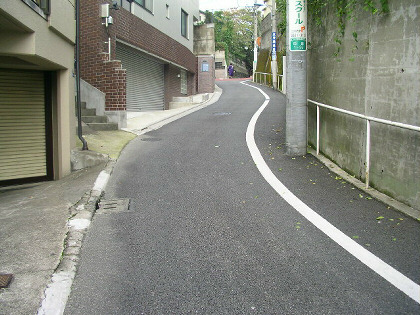 北区の坂道 与楽寺坂の写真